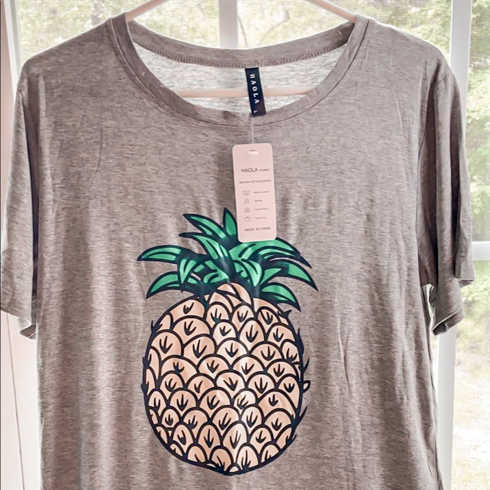 Haola Pineapple Short Sleeve Top